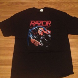 RAZOR Tshirt